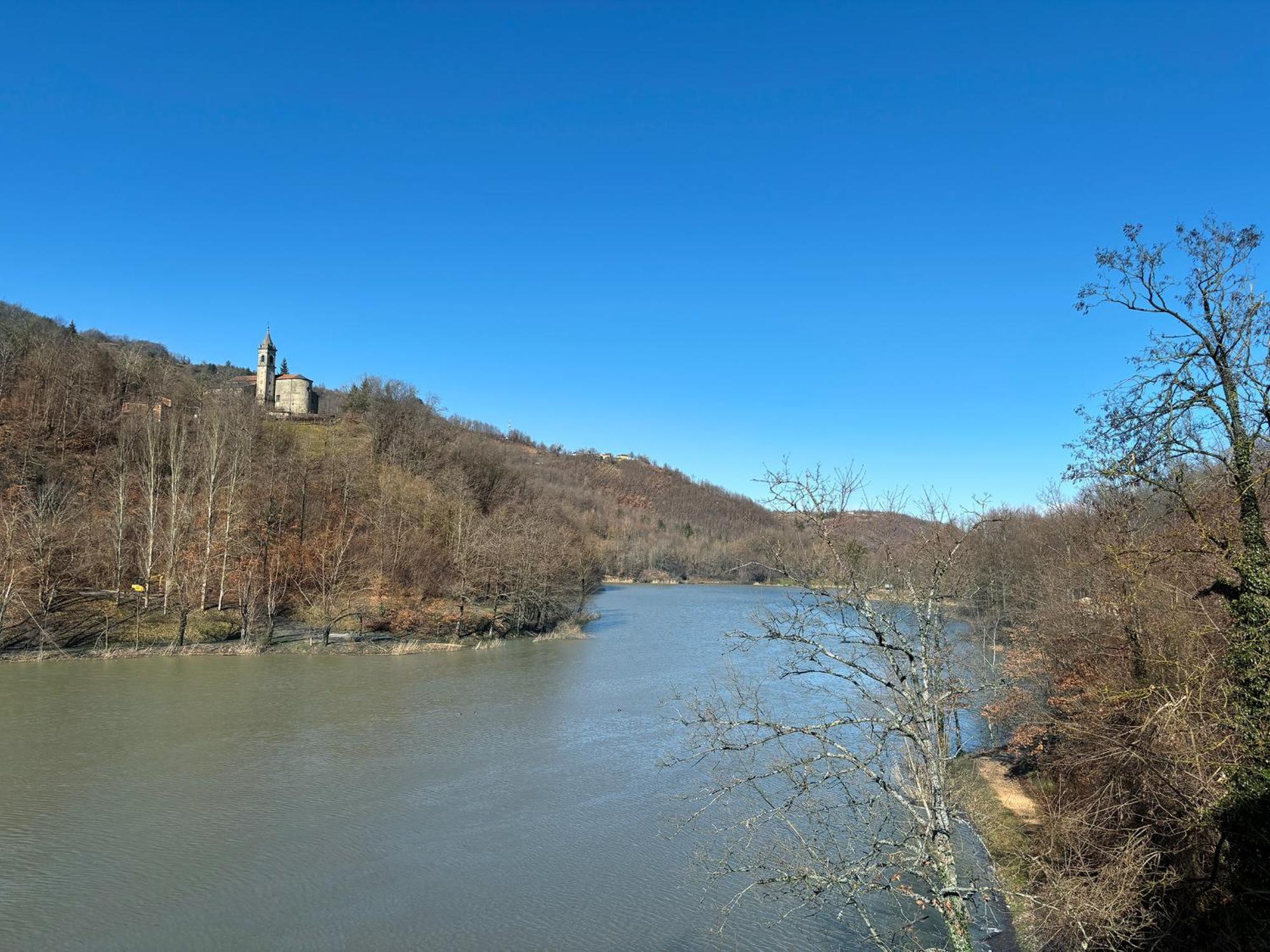 Una Finestra Sul Lago Castel dell'Alpi Esterno foto